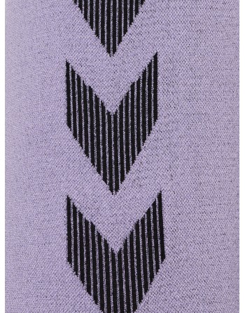 HUMMEL FIRST SEAMLESS JERSEY L/S W / Nahtlose Verarbeitung und körperbetontes Design